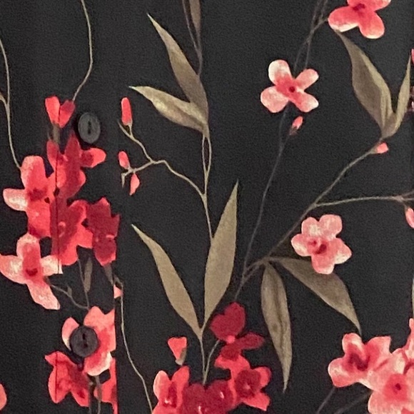 Floral Black/Pink Women's Top - Picture 7 of 8